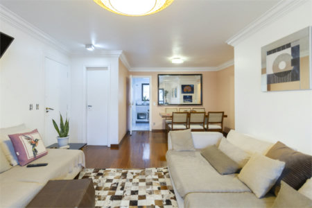 Apartamento à venda com 4 quartos, sendo 1 suíte, em Indianópolis, São Paulo, SP
