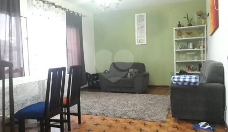 Casa à venda com 3 quartos em Vila Flávio, Mogi das Cruzes, SP