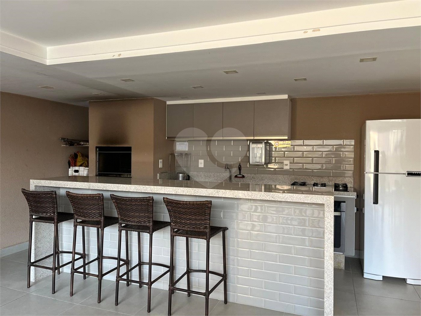 Apartamento à venda com 3 suítes em Vila Independência, Sorocaba, SP