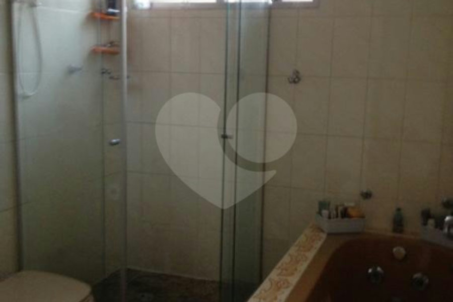 Sobrado à venda com 3 quartos, sendo 1 suíte, em Horto Florestal, São Paulo, SP
