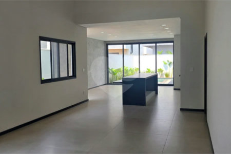 Casa à venda com 5 suítes no condomínio Parque Faber IV, São Carlos - SP