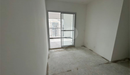 Apartamento à venda com 2 quartos, sendo 1 suíte,  em Mooca, São Paulo, SP