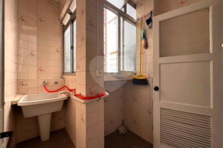 Apartamento à venda com 1 quarto em Cerqueira César, São Paulo, SP