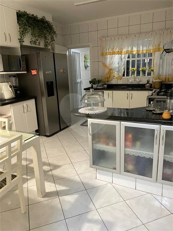Sobrado à venda com 3 quartos, sendo 1 suíte, em Vila Maria Alta, São Paulo, SP