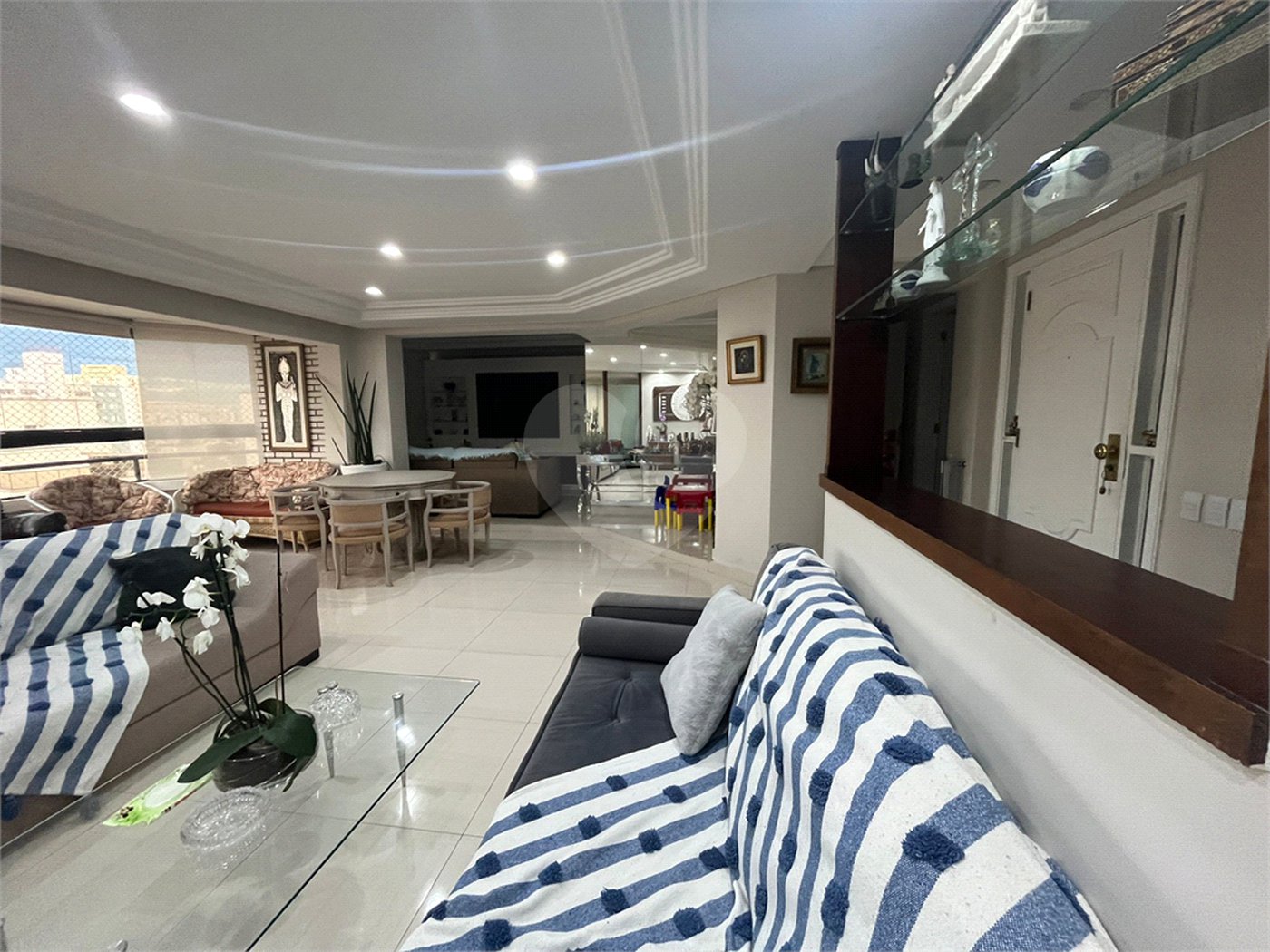 Apartamento para alugar com 4 suítes em Santana, São Paulo, SP