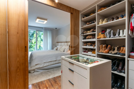 Casa à venda com 3 suítes no condomínio Modernne, São Paulo - SP