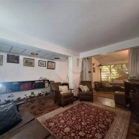 Sobrado à venda com 3 quartos, sendo 1 suíte, em Vila Clementino, São Paulo, SP