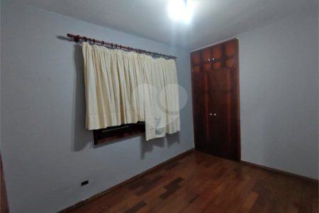 Sobrado à venda com 3 quartos, sendo 1 suíte, em Chácara Santo Antônio, São Paulo, SP