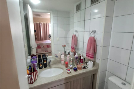 Apartamento à venda com 2 quartos, sendo 1 suíte, em Campo Grande, Rio de Janeiro, RJ