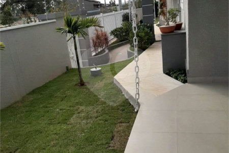 Sobrado à venda com 3 suítes em Vila Esperia Ou Giglio, Atibaia, SP