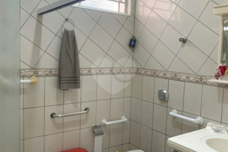 Casa à venda com 2 suítes em Jardim Renata, Indaiatuba, SP