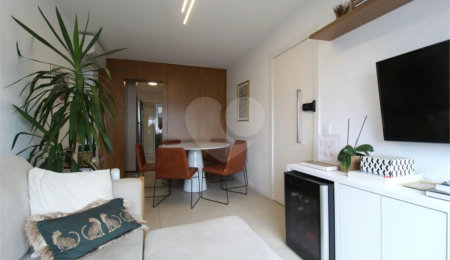 Apartamento à venda com 2 quartos em Vila Olímpia, São Paulo, SP