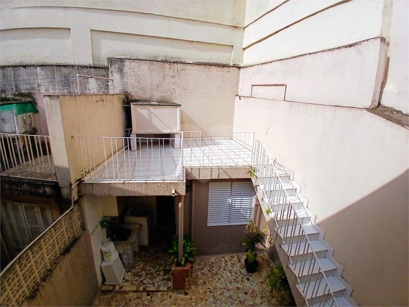Casa à venda ou para alugar com 3 quartos, sendo 1 suíte, em Santana, São Paulo, SP