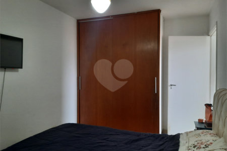 Sobrado à venda com 4 quartos em Brooklin Velho, São Paulo, SP