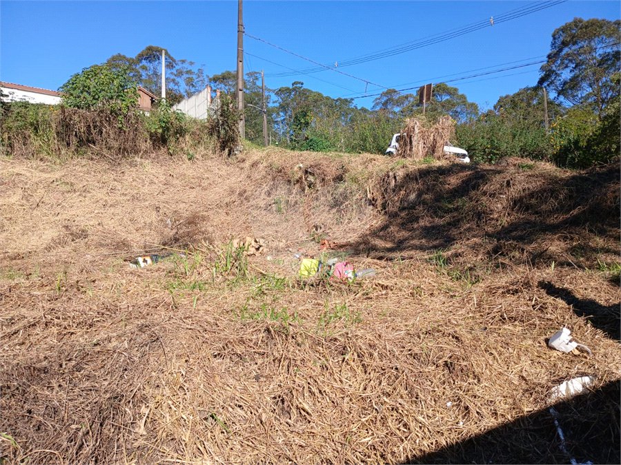 Terreno à venda em Mantiqueira, Mairiporã, SP