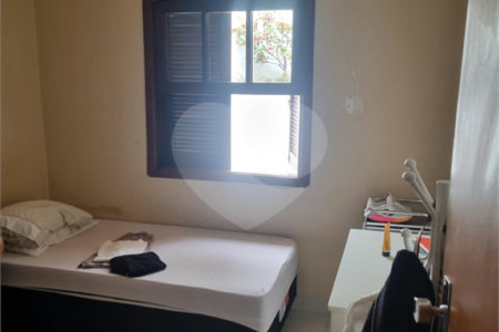 Sobrado à venda com 3 quartos, sendo 1 suíte, em Jardim Franca, São Paulo, SP