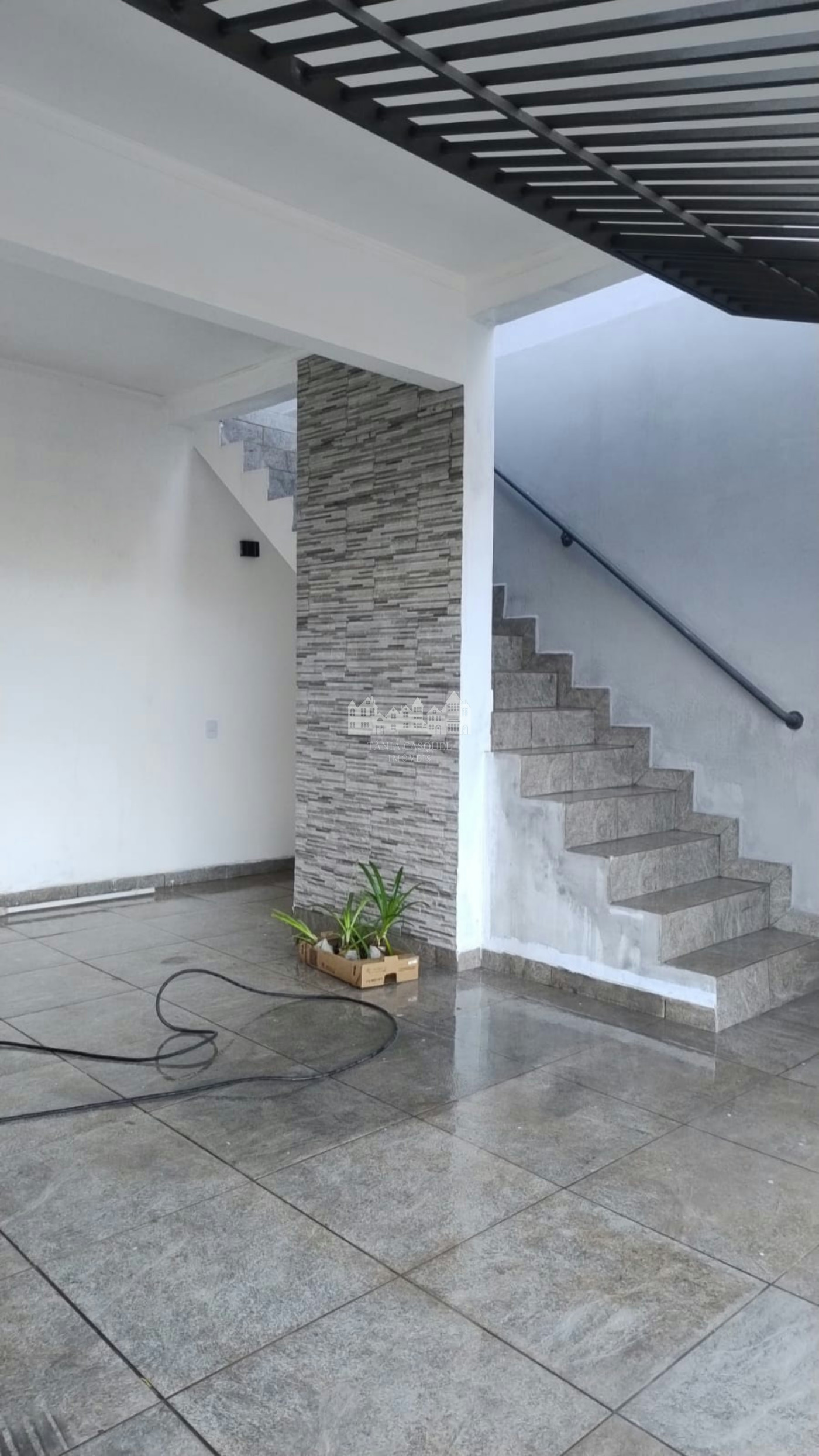 Casa à venda com 2 quartos, sendo 1 suíte, em Nova Suissa, Piracaia, SP