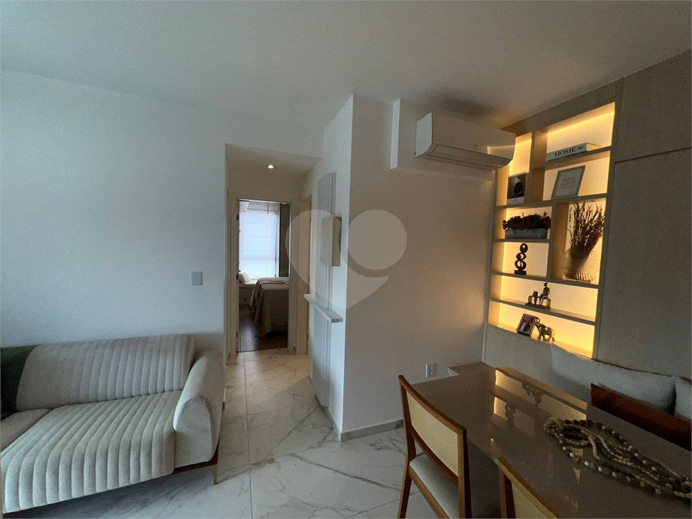 Apartamento à venda com 2 quartos, sendo 1 suíte, em Jardim Paulistano, Sorocaba, SP