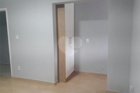 Casa Térrea à venda com 4 quartos, sendo 1 suíte, em Nova Mairinque, Mairinque, SP