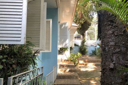 Casa Térrea à venda com 4 quartos, sendo 2 suítes,  em Jardim das Bandeiras, São Paulo, SP