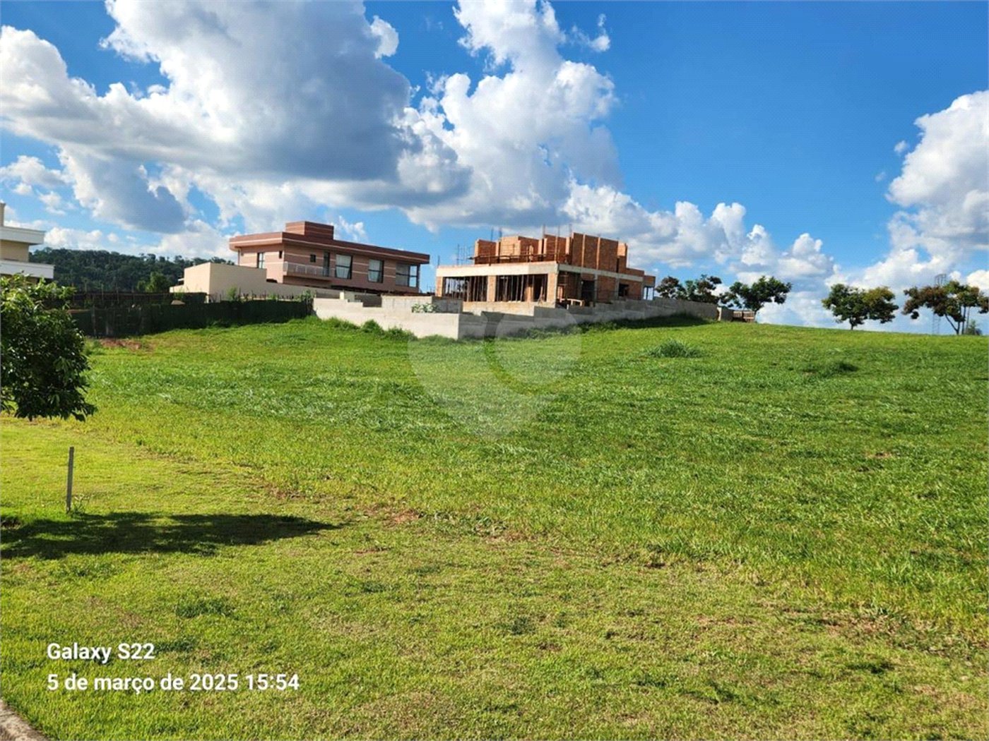 Terreno à venda no condomínio Fazenda Serra Azul, Itupeva - SP