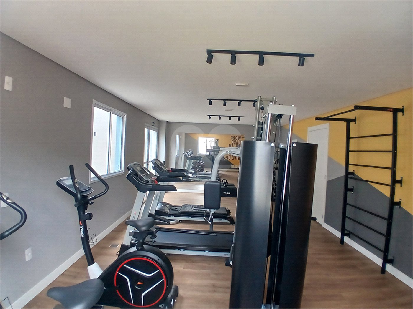 Apartamento à venda com 2 quartos em Vila Pereira Barreto, São Paulo, SP