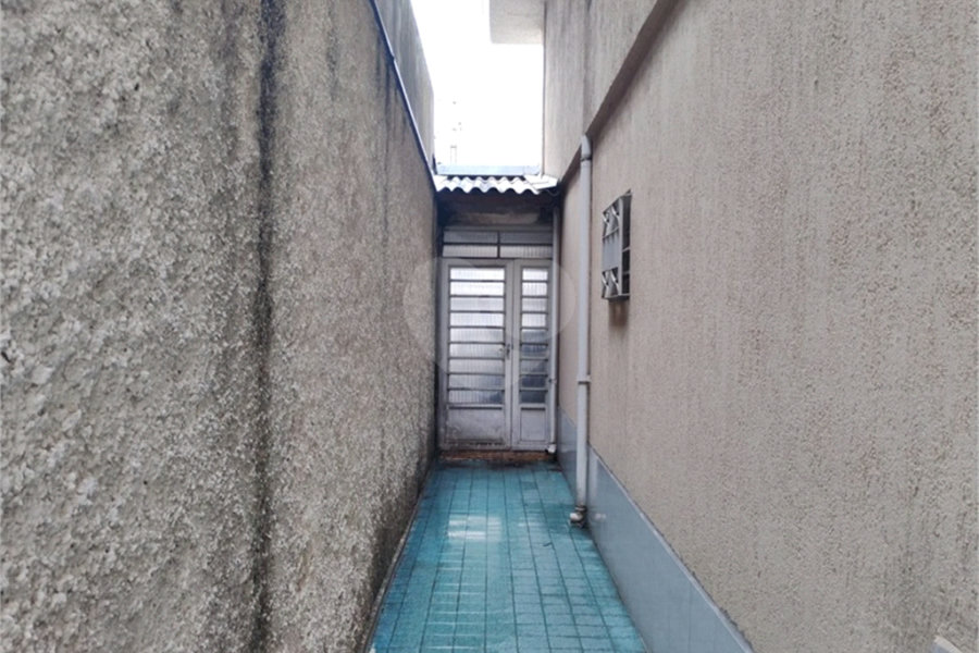 Sobrado à venda com 2 quartos em Vila Nivi, São Paulo, SP