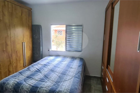 Sobrado à venda com 5 quartos em Vila Germinal, São Paulo, SP