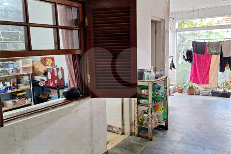 Sobrado à venda com 3 quartos, sendo 1 suíte, em Vila Irmãos Arnoni, São Paulo, SP