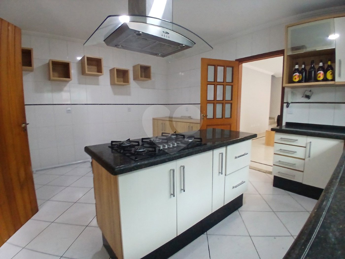Sobrado à venda com 3 suítes em Vila Medeiros, São Paulo, SP
