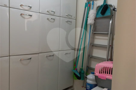 Apartamento à venda com 3 quartos, sendo 2 suítes, em Vila Mariana, São Paulo, SP