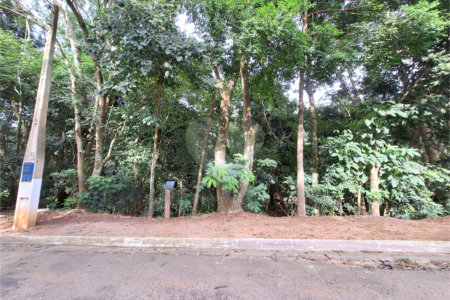 Casa à venda com 3 suítes no condomínio Villaggio Capriccio, Louveira - SP
