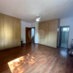 Sobrado à venda com 4 quartos, sendo 1 suíte,  em Vila Cordeiro, São Paulo, SP