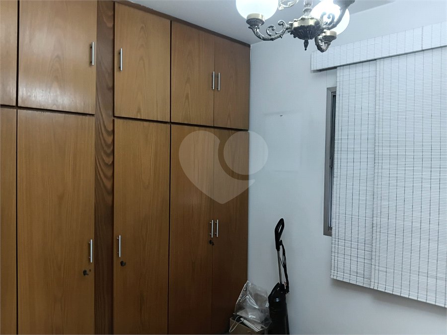 Apartamento à venda com 3 quartos, sendo 1 suíte,  em Higienópolis, São Paulo, SP