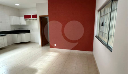 Casa à venda com 3 quartos, sendo 1 suíte,  em Jardim Santa Marta, Cuiabá, MT