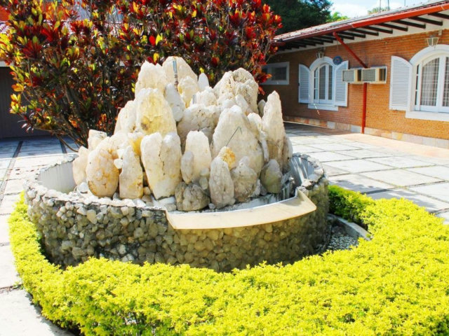 Casa Térrea à venda com 3 quartos, sendo 1 suíte,  em Granja Julieta, São Paulo, SP