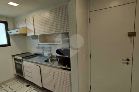 Duplex para alugar com 3 suítes em Real Parque, São Paulo, SP
