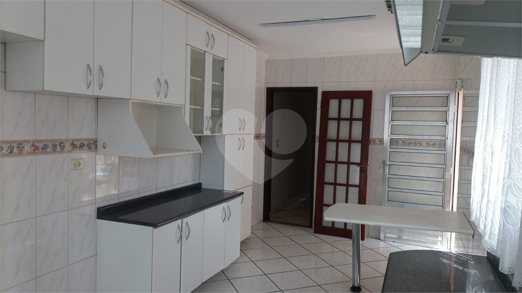 Sobrado à venda com 3 quartos, sendo 1 suíte,  em Vila Dom Pedro II, São Paulo, SP