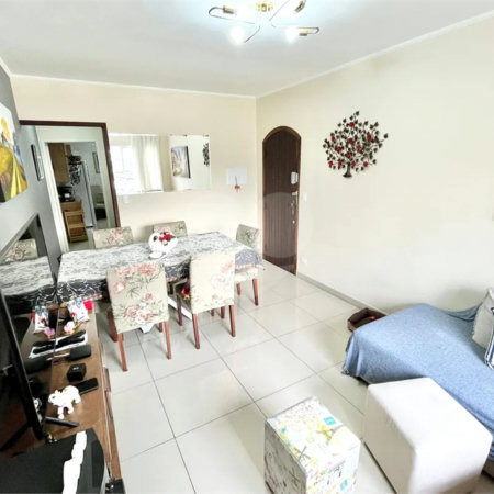 Sobrado à venda com 3 quartos, sendo 1 suíte, em Vila Vitório Mazzei, São Paulo, SP