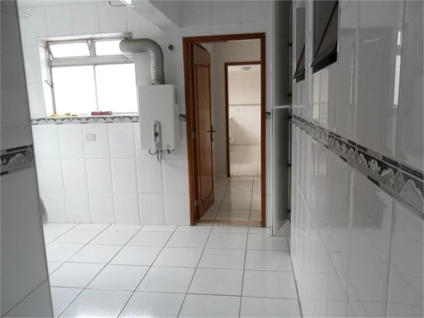 Apartamento à venda com 4 quartos, sendo 1 suíte,  em Vila Andrade, São Paulo, SP