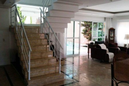 Casa à venda com 4 suítes em Granja Julieta, São Paulo, SP