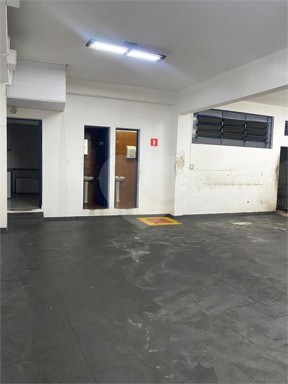 Prédio para alugar em Lapa, São Paulo, SP