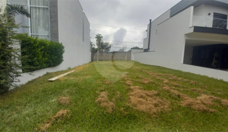 Terreno à venda no condomínio Golden Park Alpha, Sorocaba - SP