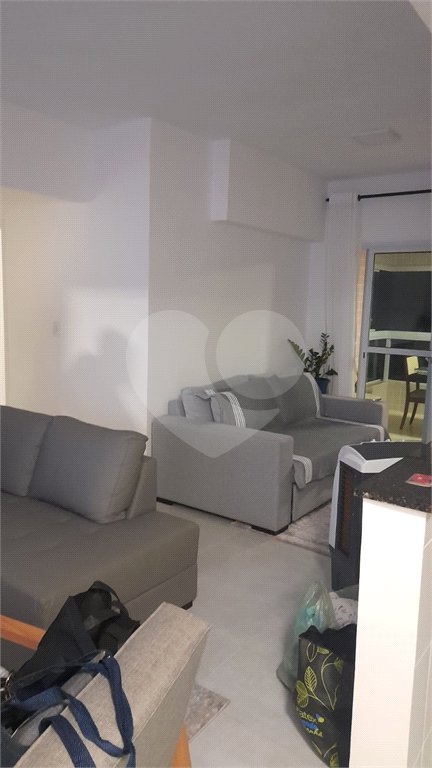 Apartamento à venda com 2 quartos, sendo 1 suíte, em Mirim, Praia Grande, SP