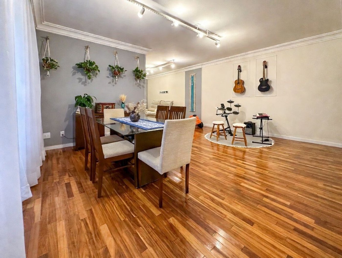 Apartamento com 3 dormitórios à venda, 139 m² por R$ 920.000,00 - Marapé - Santos/SP