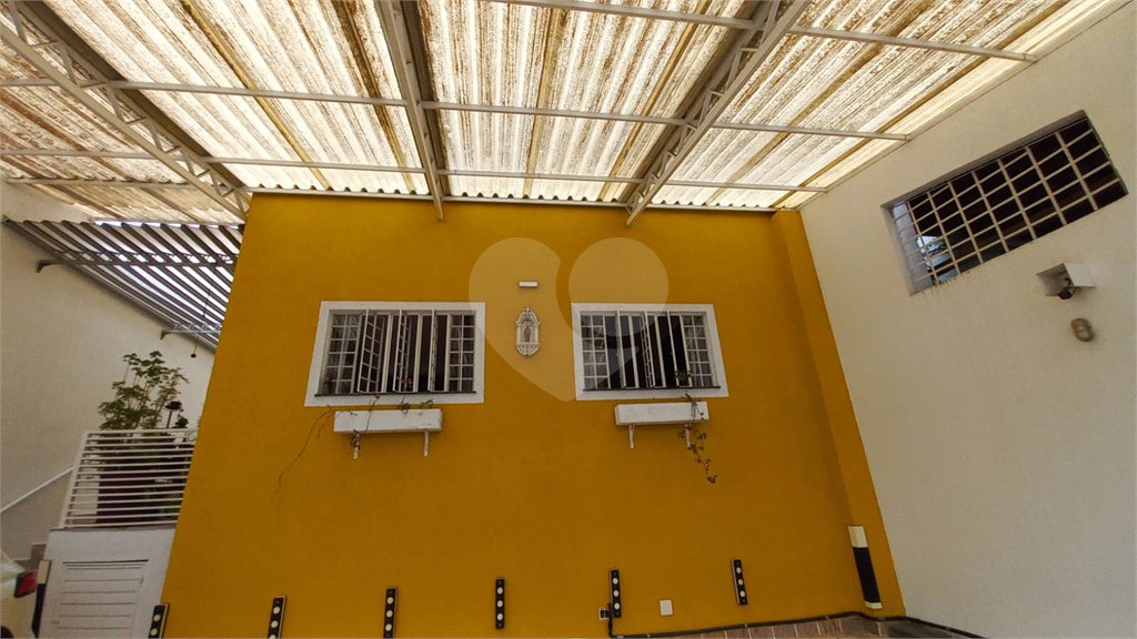 Sobrado à venda com 3 quartos, sendo 1 suíte, em Vila Gomes, São Paulo, SP