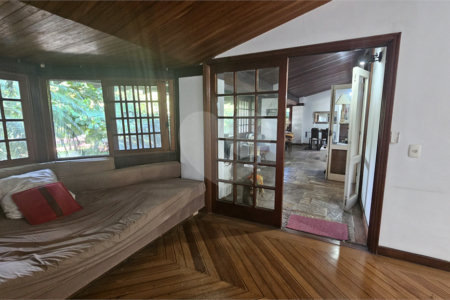 Casa em condomínio à venda com 5 quartos, sendo 3 suítes, em Barra da Tijuca, Rio de Janeiro, RJ