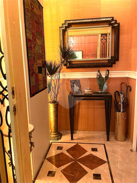 Apartamento à venda ou para alugar com 4 quartos, sendo 3 suítes, em Jardim Vitória Régia, São Paulo, SP