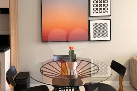 Apartamento à venda com 2 suítes em Jurerê, Florianópolis, SC