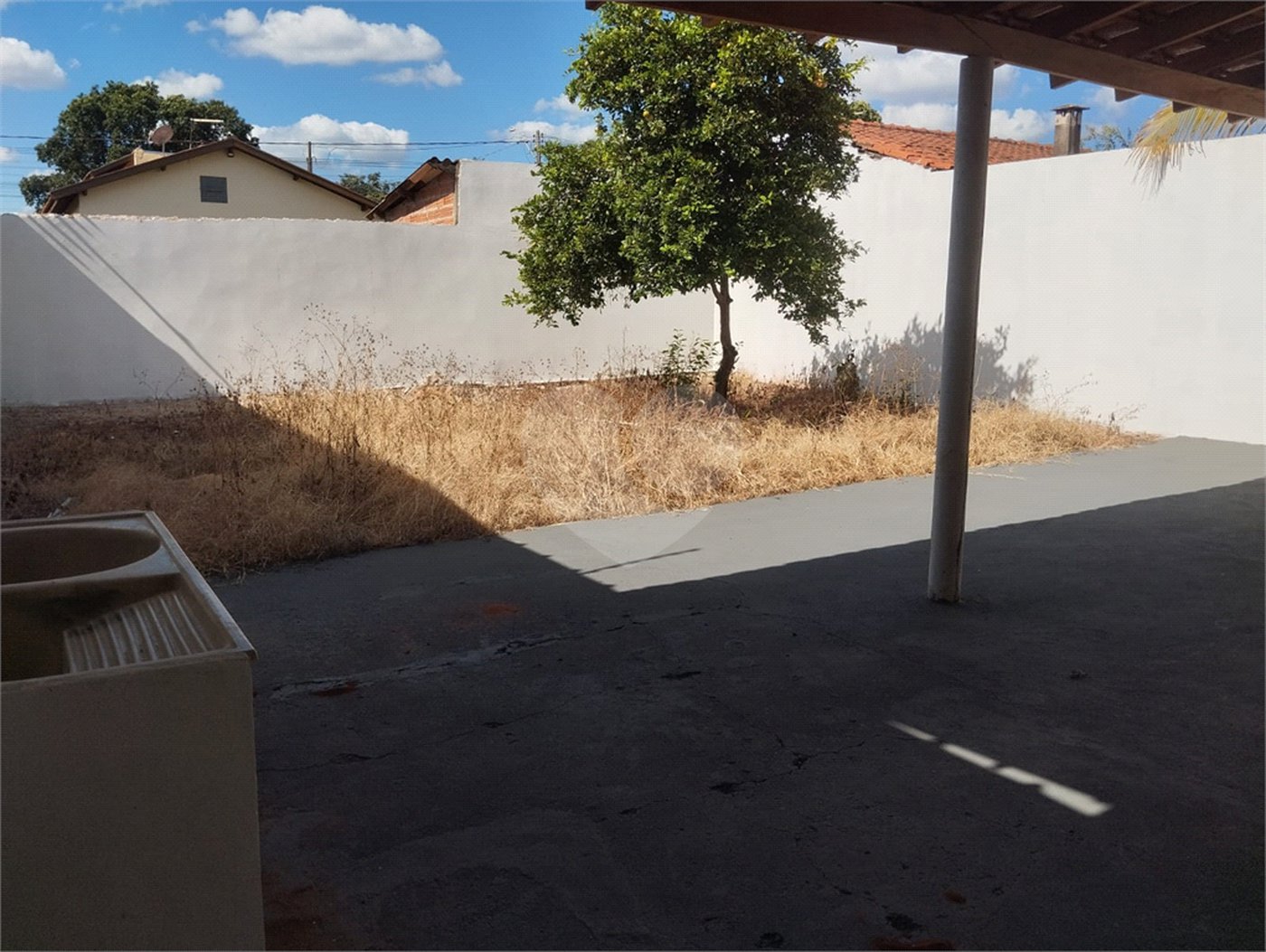 Casa à venda com 2 quartos em Jardim Roberto Selmi Dei, Araraquara, SP